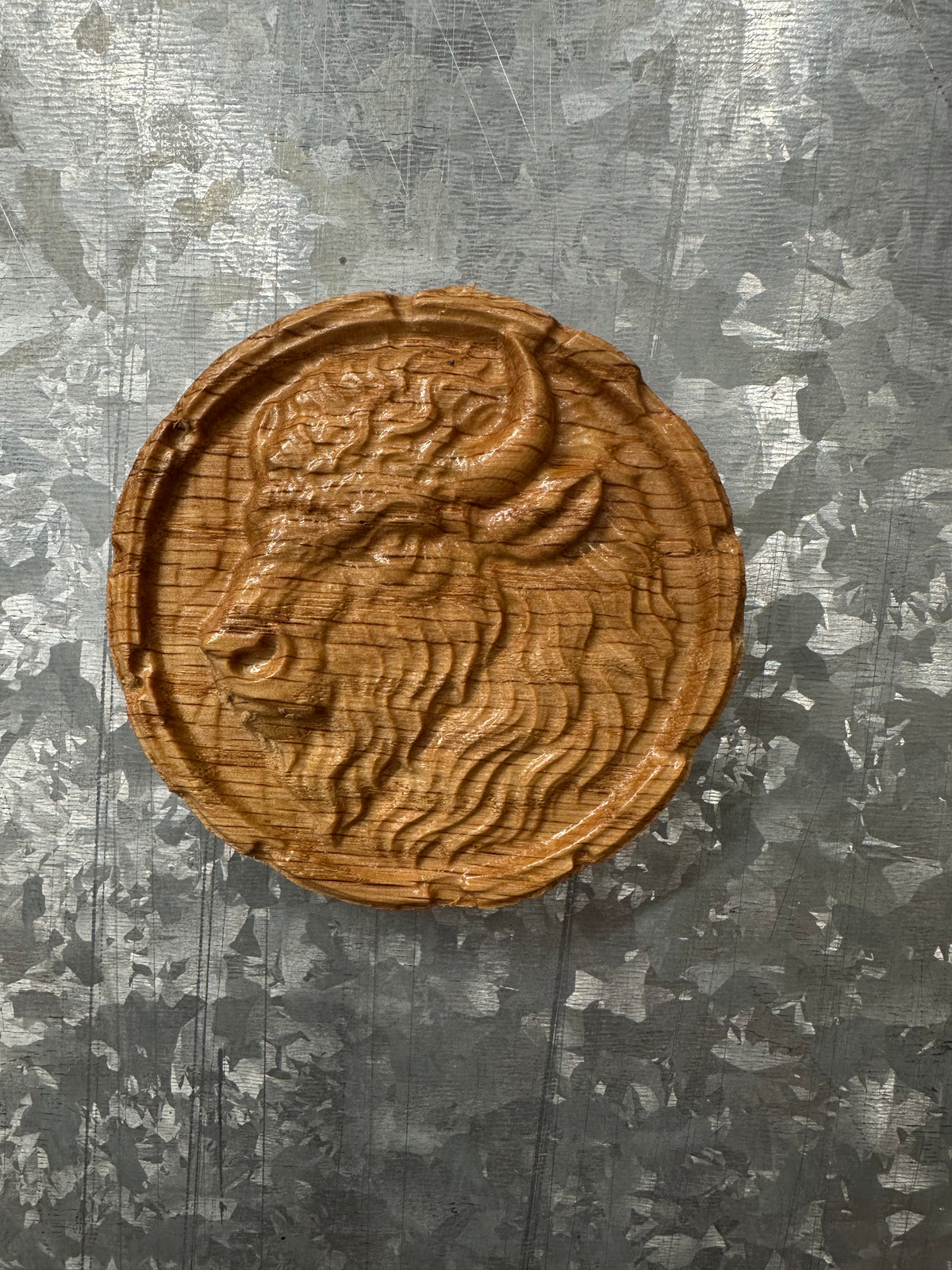 3D Carved Buffalo Magnet – Solid Red Oak